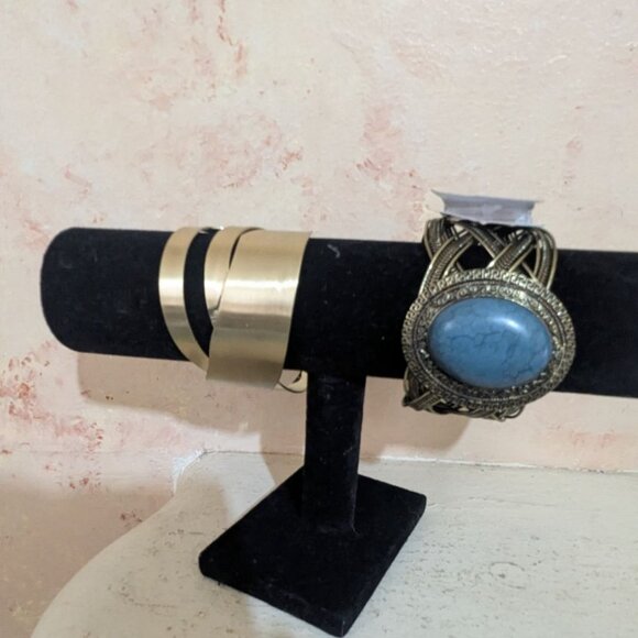 Vintage Boho Cuff Bracelet Set Gold & Turquoise Stone Design Statement Jewelry - Picture 4 of 5